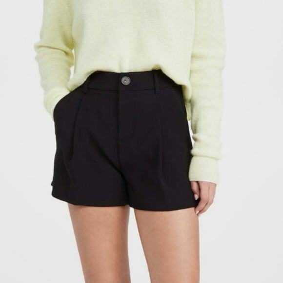 Vince NWT High Rise Front Pleat Black Polyester Japanese Crepe Shorts Size 14